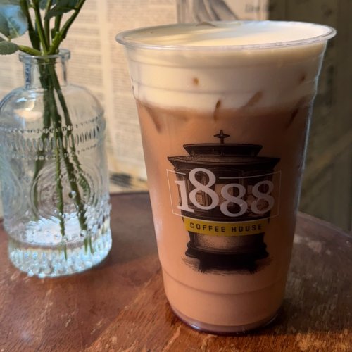 Creamy White Ube Latte